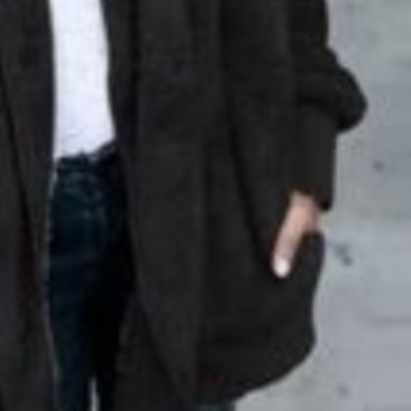 Sherpa Jacket with Hood Black - Picture 4 of 6